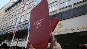 Hitno pustiti studenta